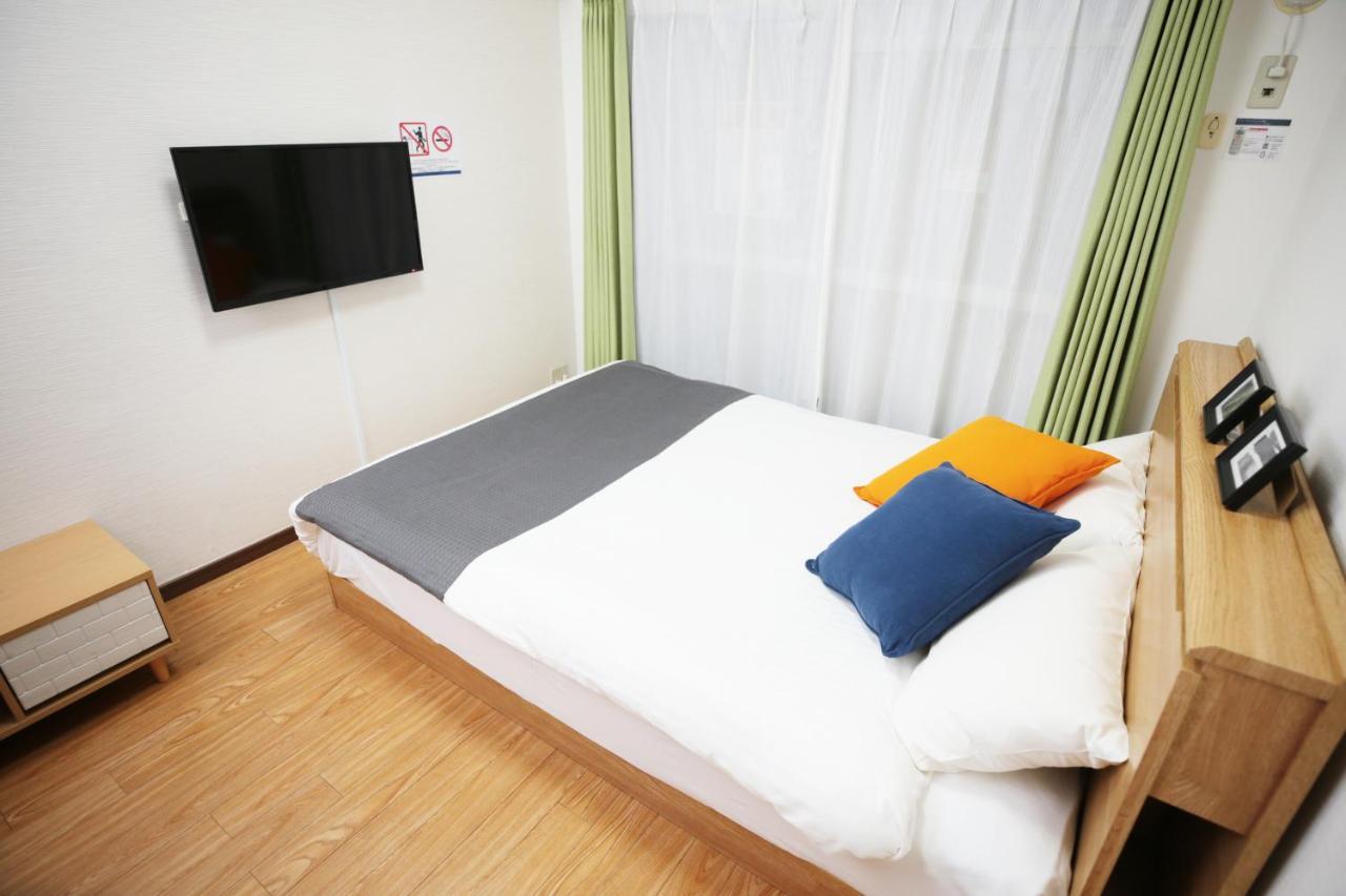 Sky Garden Hakata Aparthotel Fukuoka  Bagian luar foto